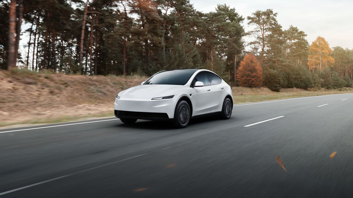 Zklamání z nové nejlevnější Tesly Model Y: V Česku zase tak levná není a s fajnovou výbavou fakt nepočítejte